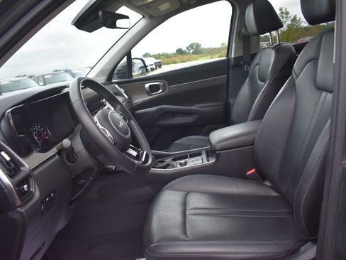 Used 2023 Kia Sorento S w/ Panoramic Sunroof Package AWD/4WD image 27