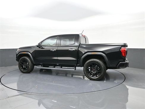 Used 2024 GMC Canyon Denali w/ LPO, Denali Black Edition image 5