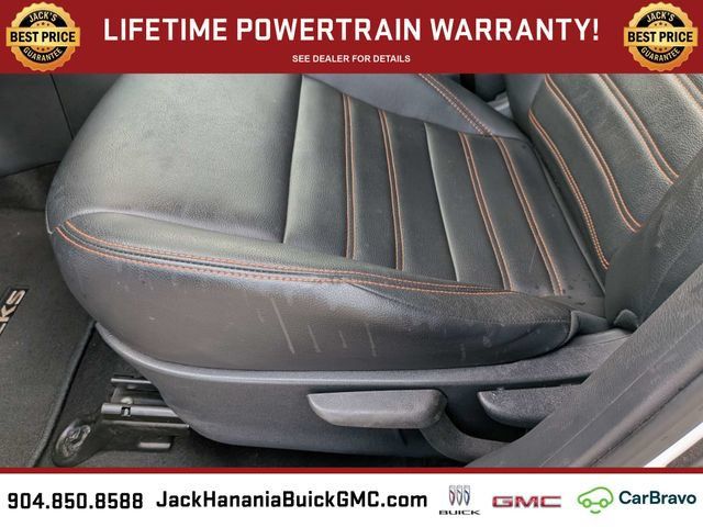 Used 2020 Nissan Kicks SR w/ SR Premium Package FWD image 22