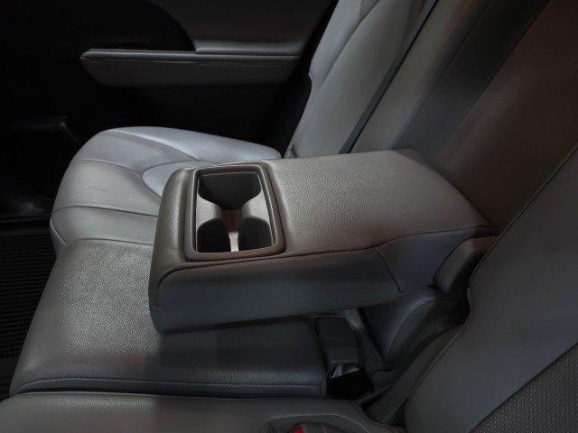 Used 2021 Toyota Highlander Limited AWD/4WD image 18
