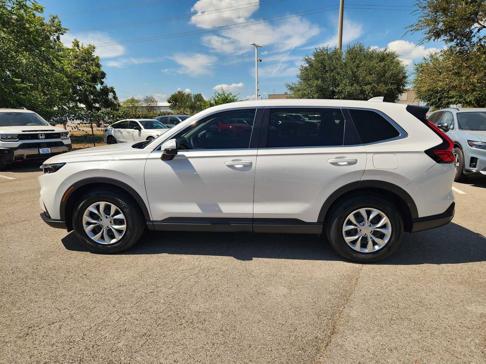 Used 2026 Honda CR-V LX image 4