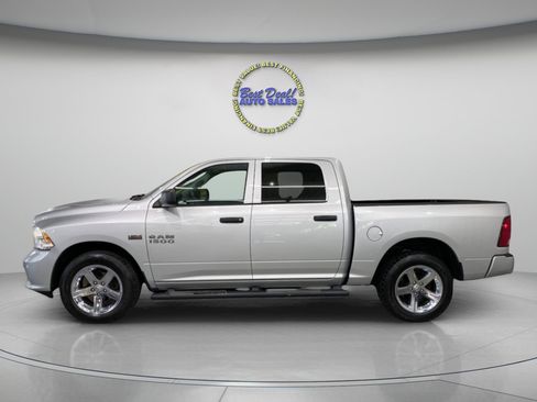 Used 2014 RAM 1500 Express image 3