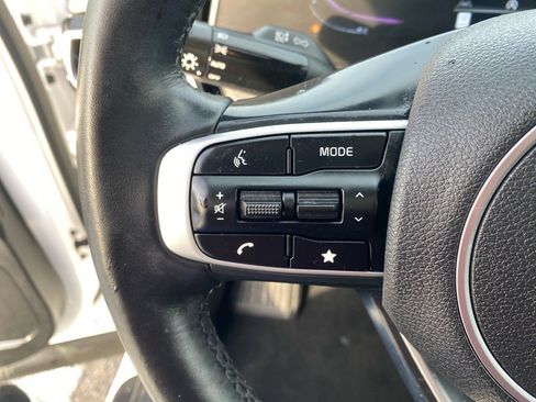 Certified 2023 Kia Sportage EX image 20