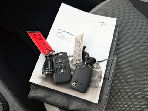 Used 2024 Volkswagen Taos S image 31