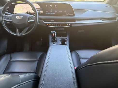 Certified 2025 Cadillac XT4 Premium Luxury FWD image 22