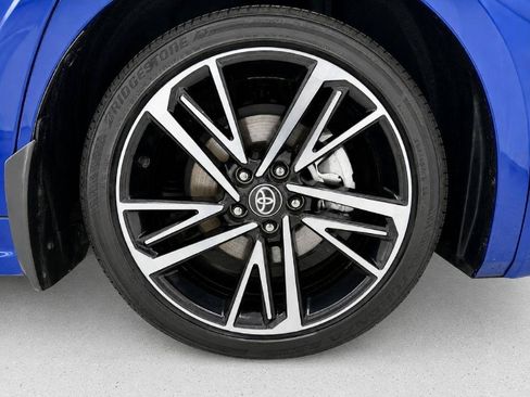 Used 2025 Toyota Camry XSE w/ Premium Plus Package AWD/4WD image 31