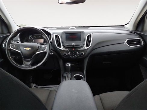 Used 2020 Chevrolet Equinox LT image 10