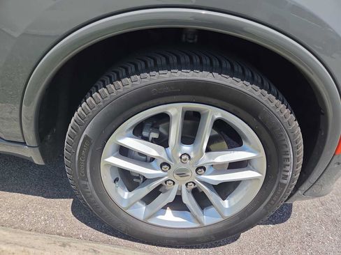 Used 2022 Dodge Durango R/T w/ Trailer Tow Group IV AWD/4WD image 2