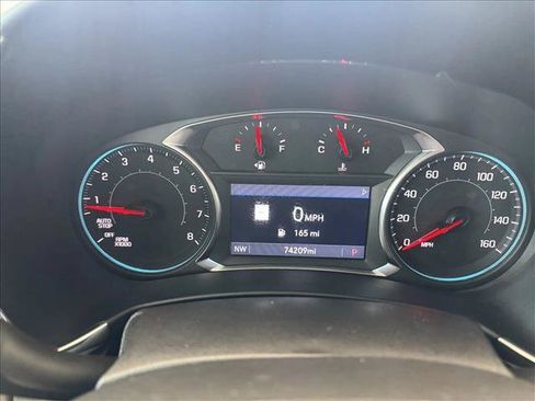 Used 2024 Chevrolet Equinox Premier FWD image 14