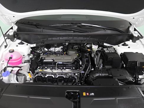 New 2026 Hyundai Tucson SE image 13