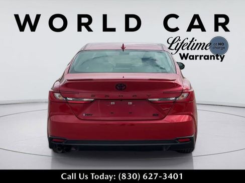 Used 2026 Toyota Camry Hybrid FWD image 6