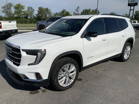 Used 2026 GMC Acadia Elevation w/ Elevation Premium Package AWD/4WD image 4
