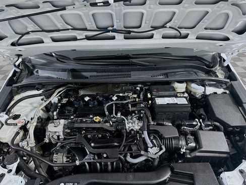 Used 2024 Toyota Corolla LE image 32