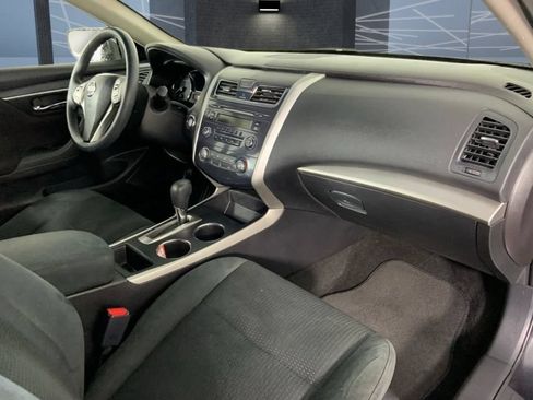 Used 2015 Nissan Altima 2.5 S w/ Power Driver Seat Package FWD image 14