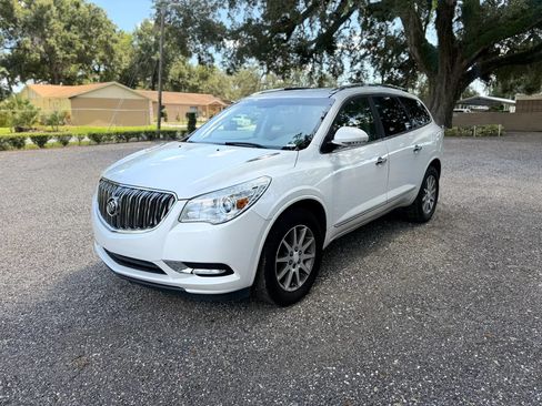 Used 2016 Buick Enclave Convenience FWD image 1