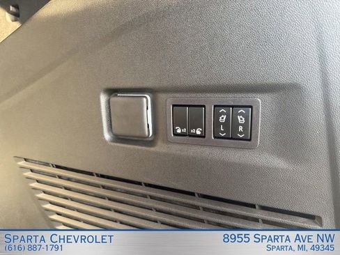 Used 2026 GMC Yukon XL AT4 Ultimate w/ LPO, Floor Liner Package AWD/4WD image 35