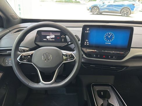 Used 2023 Volkswagen ID.4 Pro S image 17