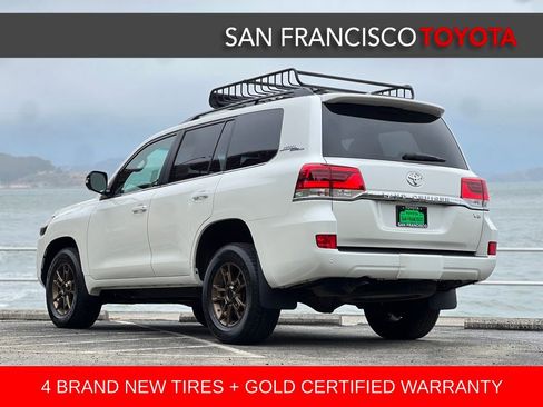 Certified 2020 Toyota Land Cruiser Heritage Edition AWD/4WD image 3