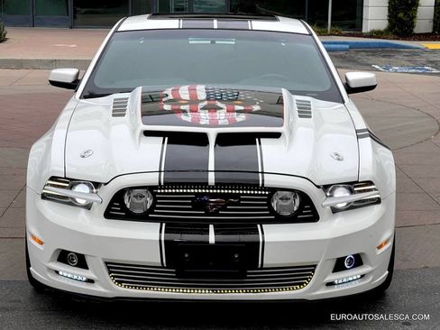 Used 2013 Ford Mustang GT Premium w/ Security Pkg image 3