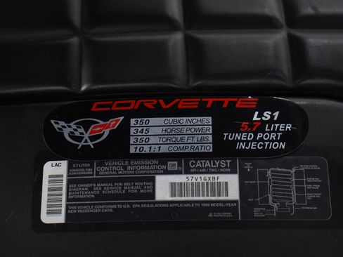 Used 1999 Chevrolet Corvette Convertible w/ Memory Pkg image 22
