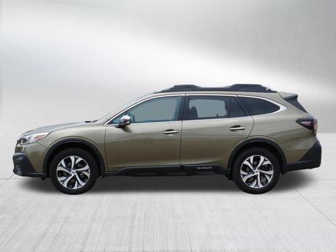 Used 2020 Subaru Outback Touring w/ Popular Package #2 AWD/4WD image 4