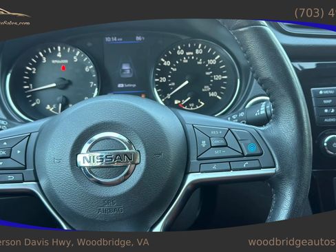 Used 2018 Nissan Rogue SL w/ Premium Package AWD/4WD image 24