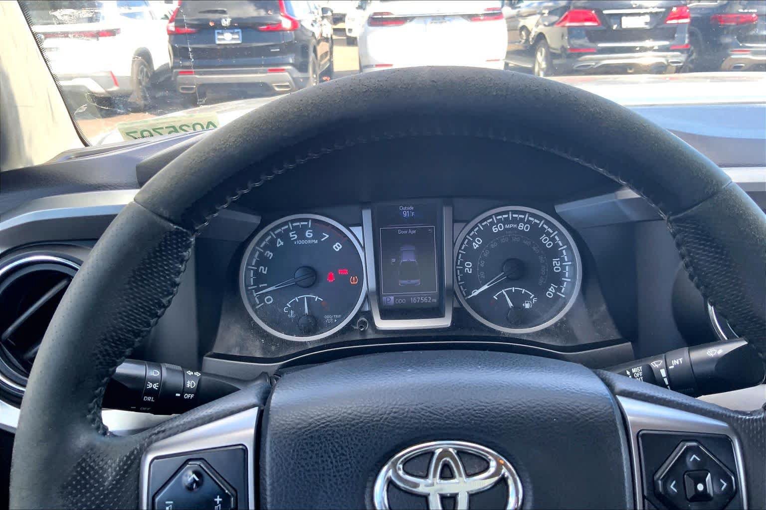 Used 2016 Toyota Tacoma SR5 RWD image 17