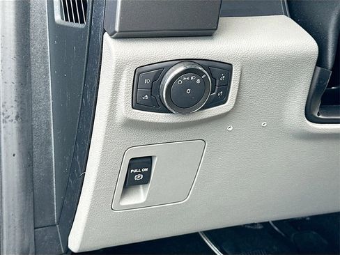 Used 2020 Ford F150 XLT w/ XTR Package image 10