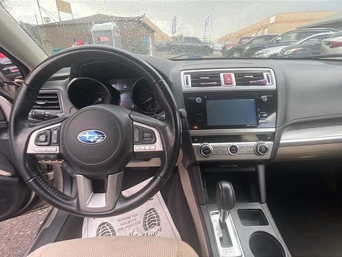 Used 2016 Subaru Outback 2.5i Premium AWD/4WD image 11