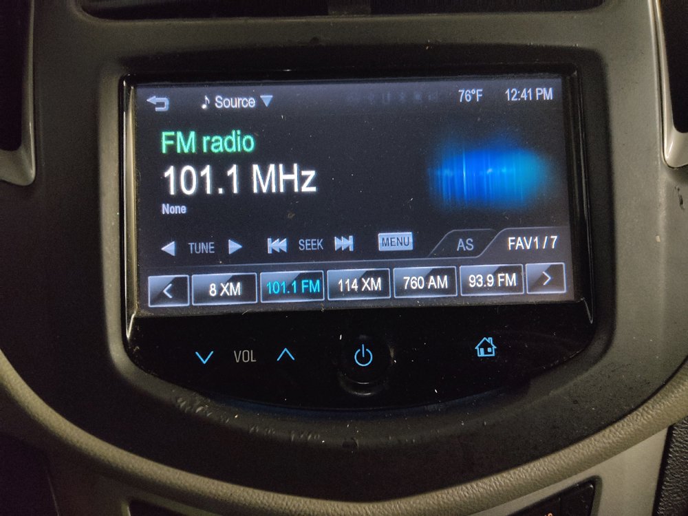 Used 2016 Chevrolet Trax LT FWD image 25
