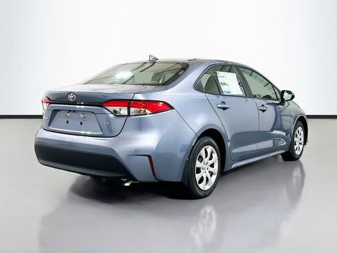 New 2025 Toyota Corolla LE FWD image 4