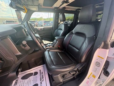 Used 2025 Ford Bronco Badlands AWD/4WD image 29