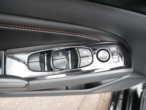 Certified 2023 Nissan Altima 2.5 SR w/ SR Premium Package image 17