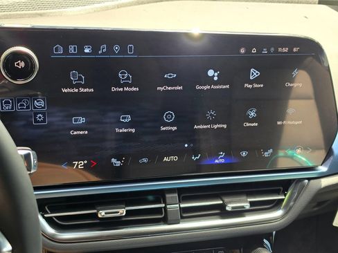 New 2026 Chevrolet Equinox EV LT AWD/4WD image 25