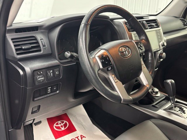 Used 2024 Toyota 4Runner SR5 Premium w/ Moonroof Package AWD/4WD image 21