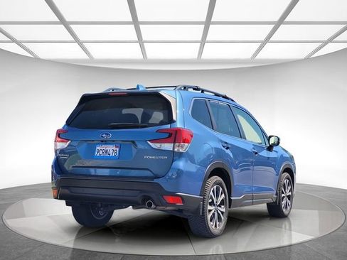 Used 2022 Subaru Forester Limited w/ Popular Package #2 AWD/4WD image 4