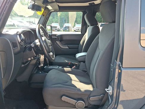 Certified 2017 Jeep Wrangler Sport w/ Quick Order Package 24S AWD/4WD image 17