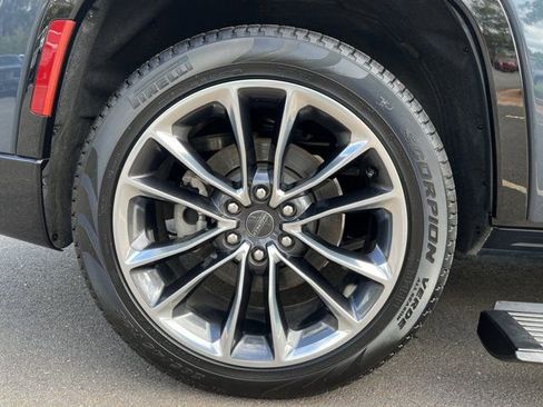 Used 2024 Jeep Wagoneer Series III w/ Premium Group I image 26