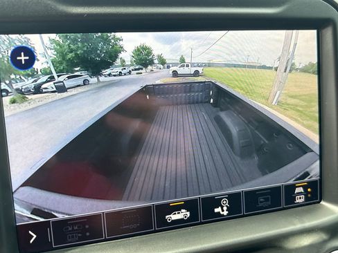 Certified 2021 GMC Sierra 1500 AT4 w/ AT4 Value Package AWD/4WD image 35