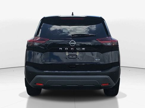 Used 2023 Nissan Rogue SV FWD image 5