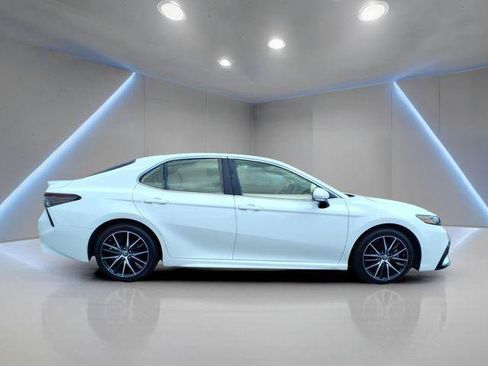 Certified 2024 Toyota Camry SE AWD/4WD image 21