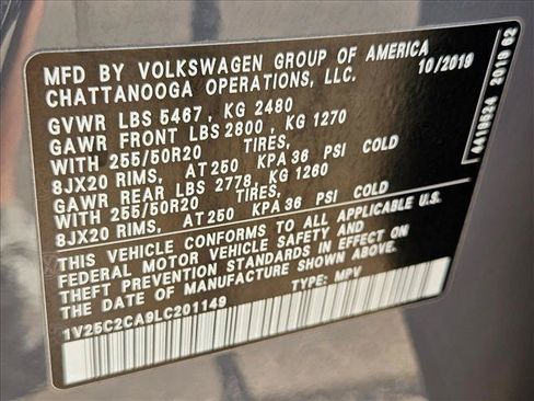 Used 2020 Volkswagen Atlas Cross Sport SE w/ Panoramic Sunroof Package FWD image 25
