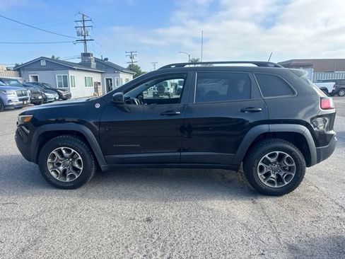 Used 2022 Jeep Cherokee Trailhawk AWD/4WD image 8
