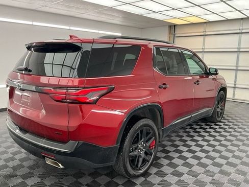 Used 2022 Chevrolet Traverse Premier w/ Redline Edition AWD/4WD image 24