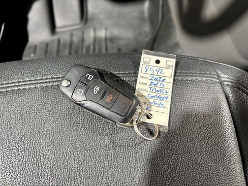 Used 2020 Ford Transit Connect XL image 17