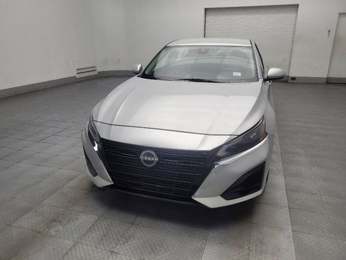 Used 2023 Nissan Altima 2.5 SV image 15