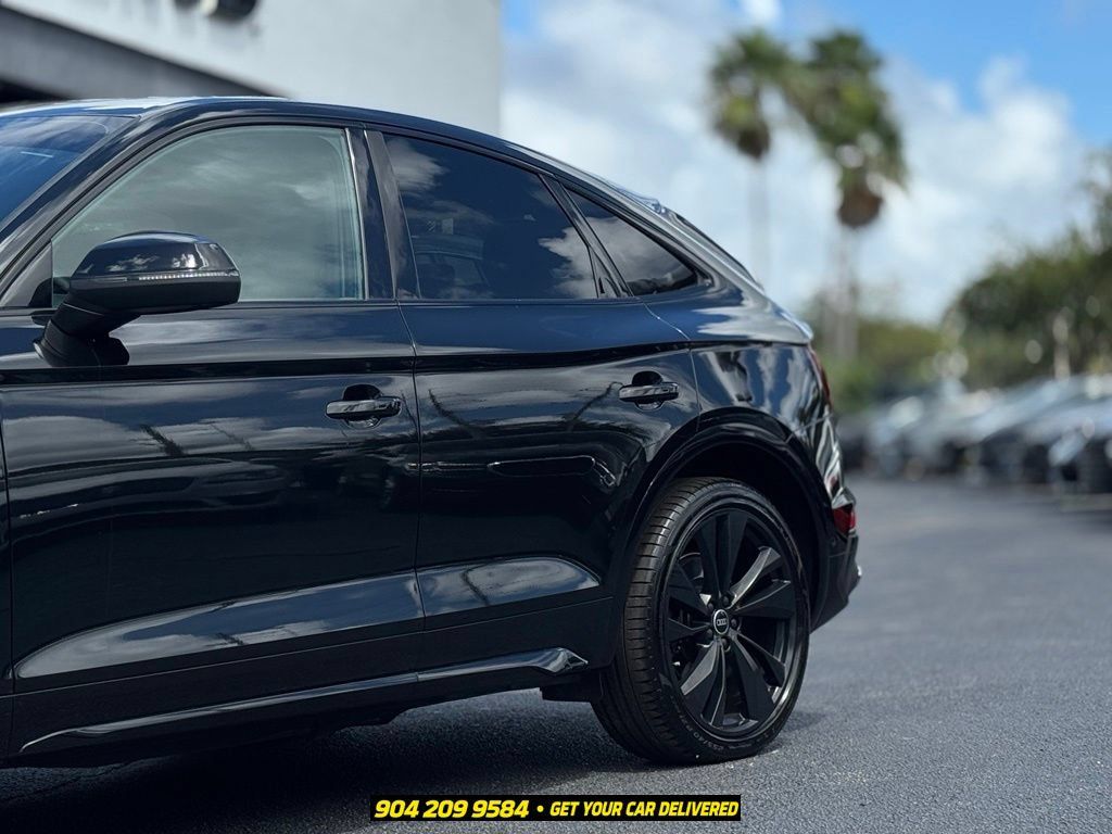 Used 2022 Audi SQ5 Premium Plus w/ Premium Plus Package AWD/4WD image 3