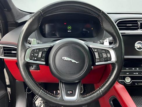 Used 2019 Jaguar F-PACE SVR AWD/4WD image 45
