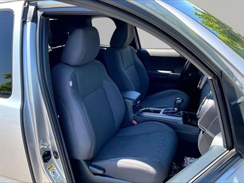 Used 2017 Toyota Tacoma TRD Sport w/ Premium & Technology Package RWD image 21