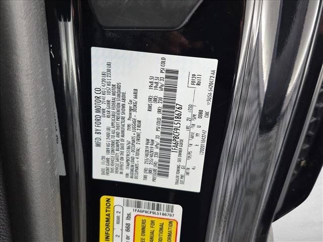 Used 2020 Ford Mustang GT Premium w/ Black Accent Package RWD image 27